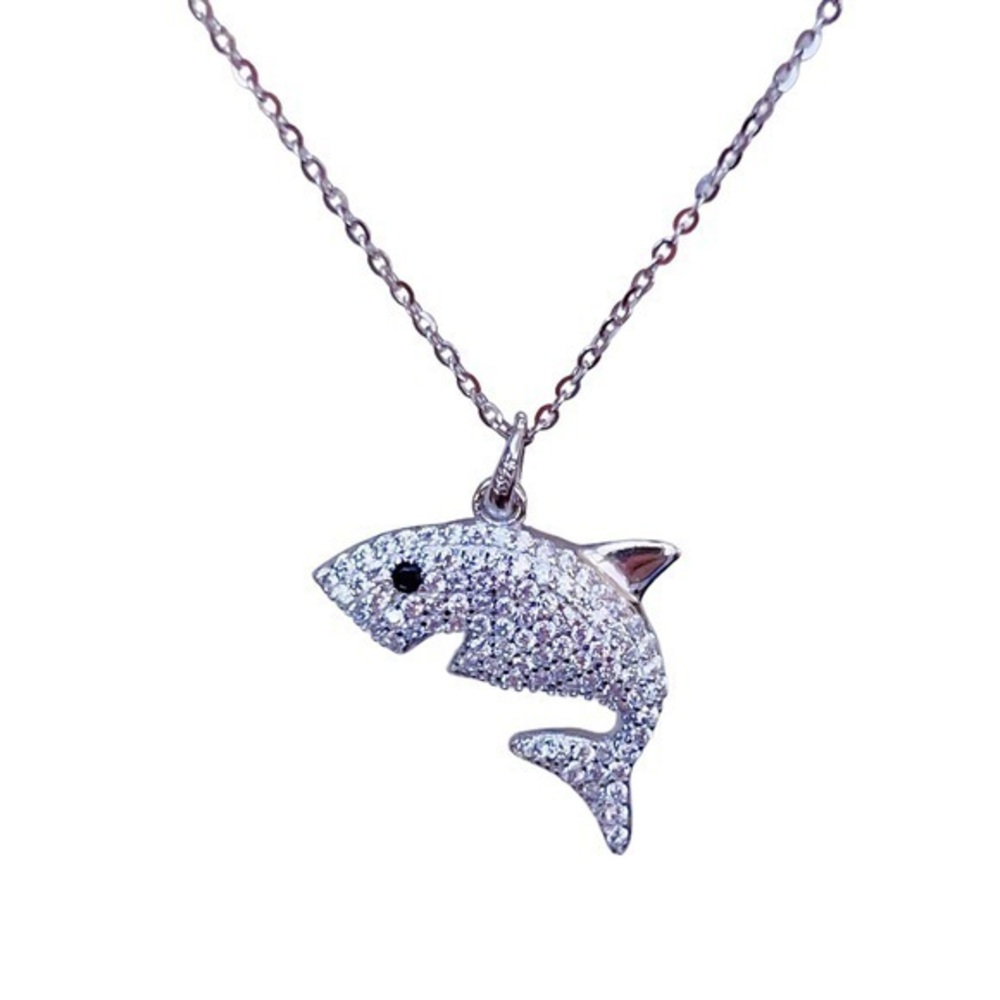 - - S925 diamonds white shark necklace necklace